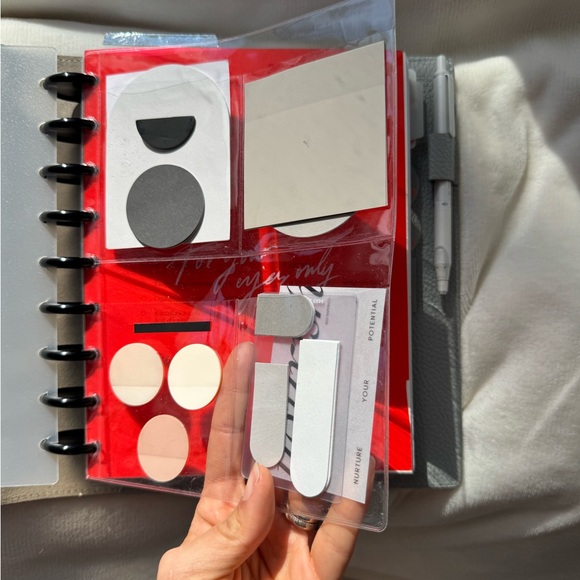 Cloth& Paper Gray Leather Folio - Picture 7 of 14